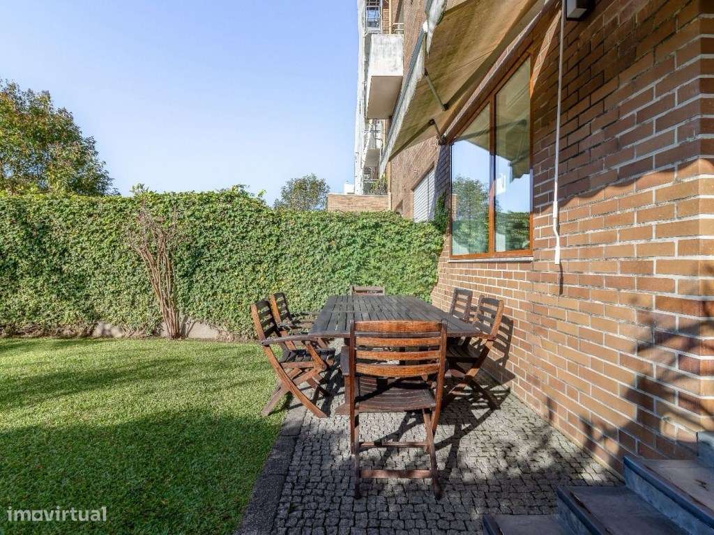 Andar de Moradia T3 geminada com jardim, Porto - Grande imagem: 3/24