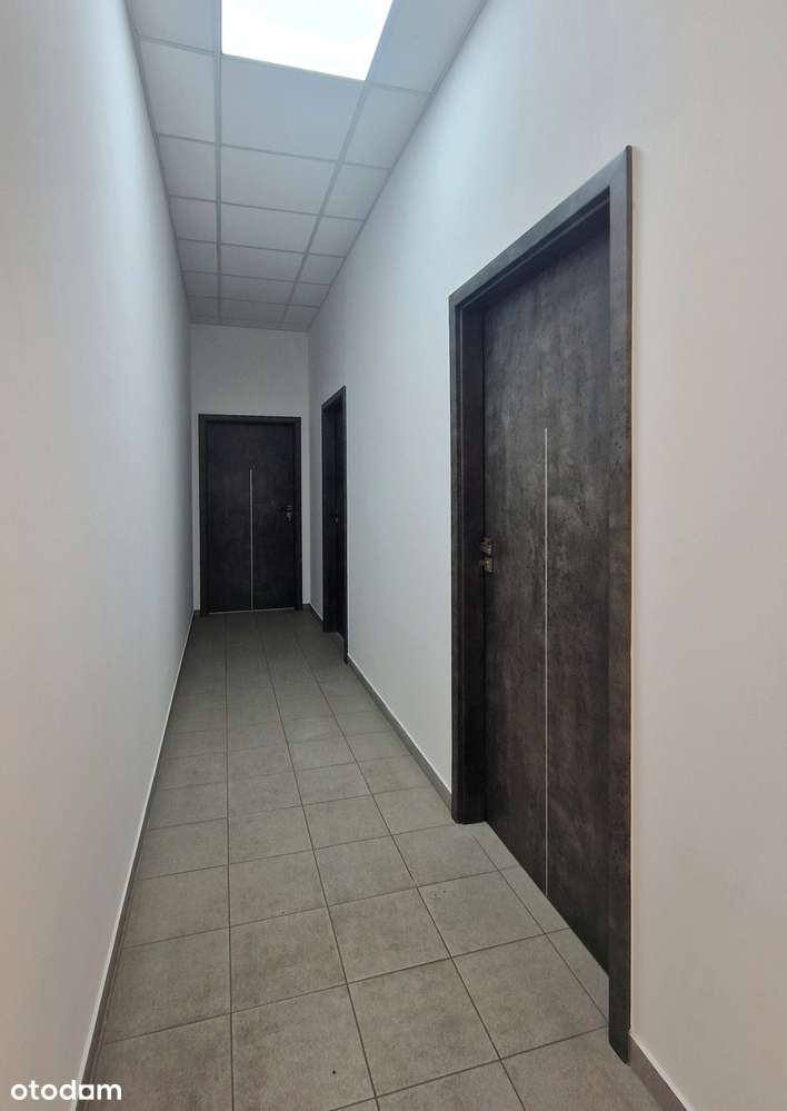 Nowoczesny lokal biurowy/usług., czytelna lokalizacja/darmowy parking - Pełny obrazek: 4/17