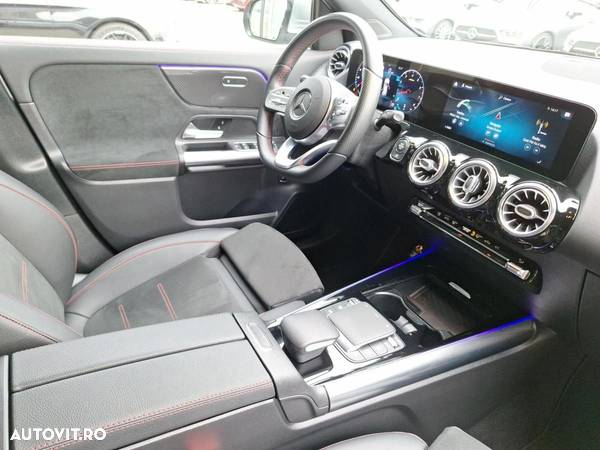 Mercedes-Benz GLA 250 4MATIC Aut. - 13