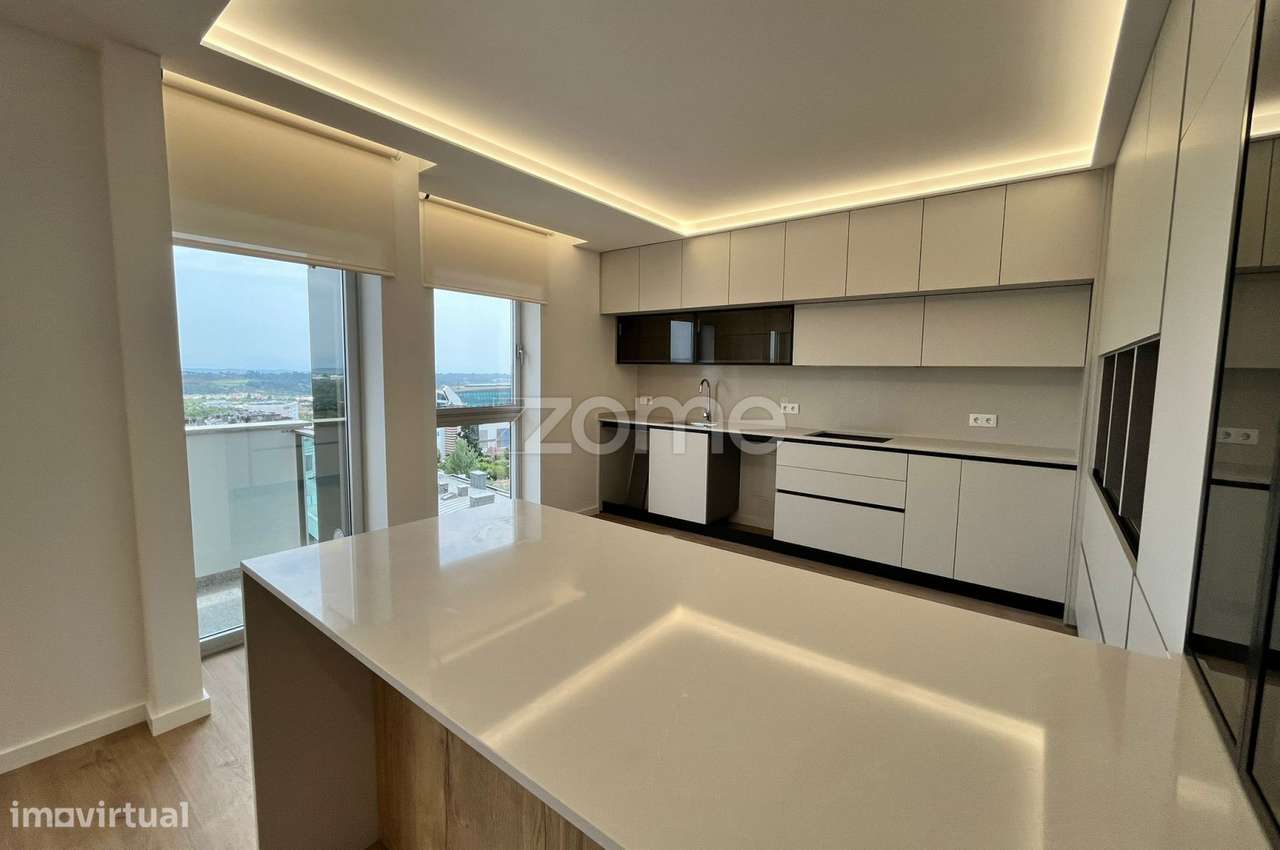 Apartamento Cobertura Duplex T2+2 Com Terraço - Quinta Belo Horizonte - Grande imagem: 4/17