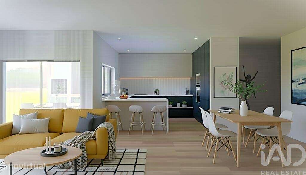 Apartamento T3 em Corroios de 98,00 m2 - Grande imagem: 2/26