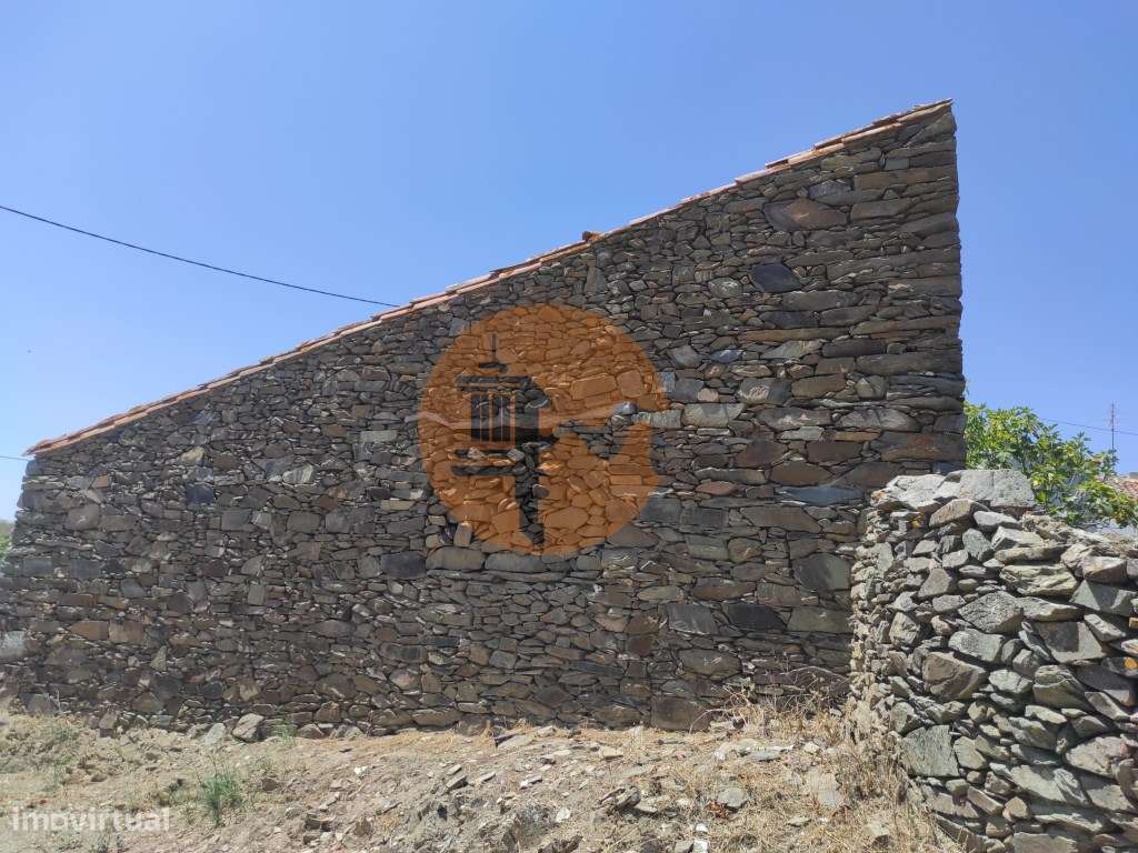 CASA EM PEDRA - COM QUINTAL - ALDEIA CERRO DA VINHA - ALCOUTIM - AL... - Grande imagem: 4/40