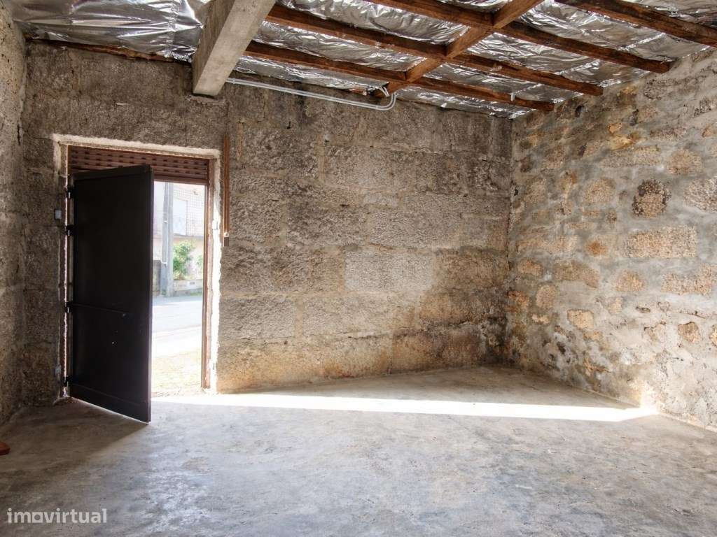 À primeira vista é uma casa como tantas outras. Na prática, é muito...-29