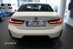 BMW Seria 3 318i M Sport - 5