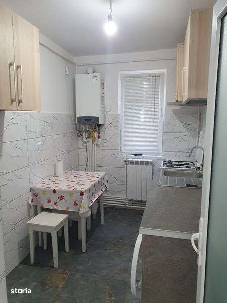 Inchiriez apartament - Imagine principală: 2/7