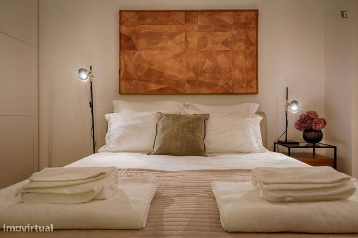 Apartamento com 3 quartos - localizado em Bairro Alto Lisbon - Grande imagem: 2/8