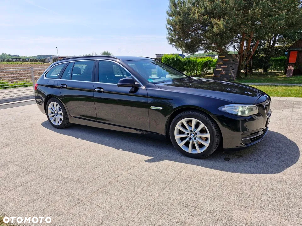 BMW Seria 5 520d Touring - 6