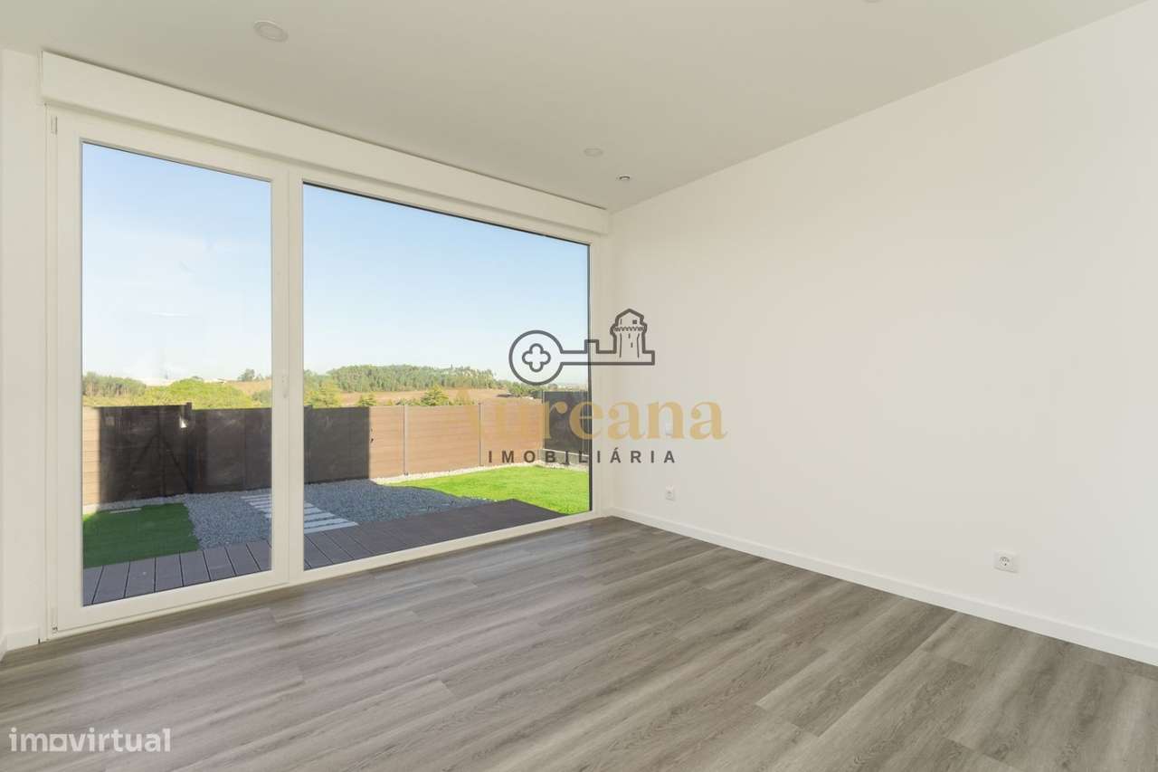 Moradia T2 Moderna - Ourém-19