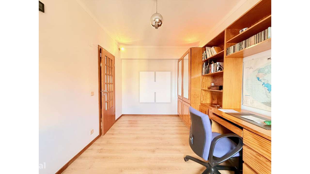 T3 com vista rio e muita luz-19