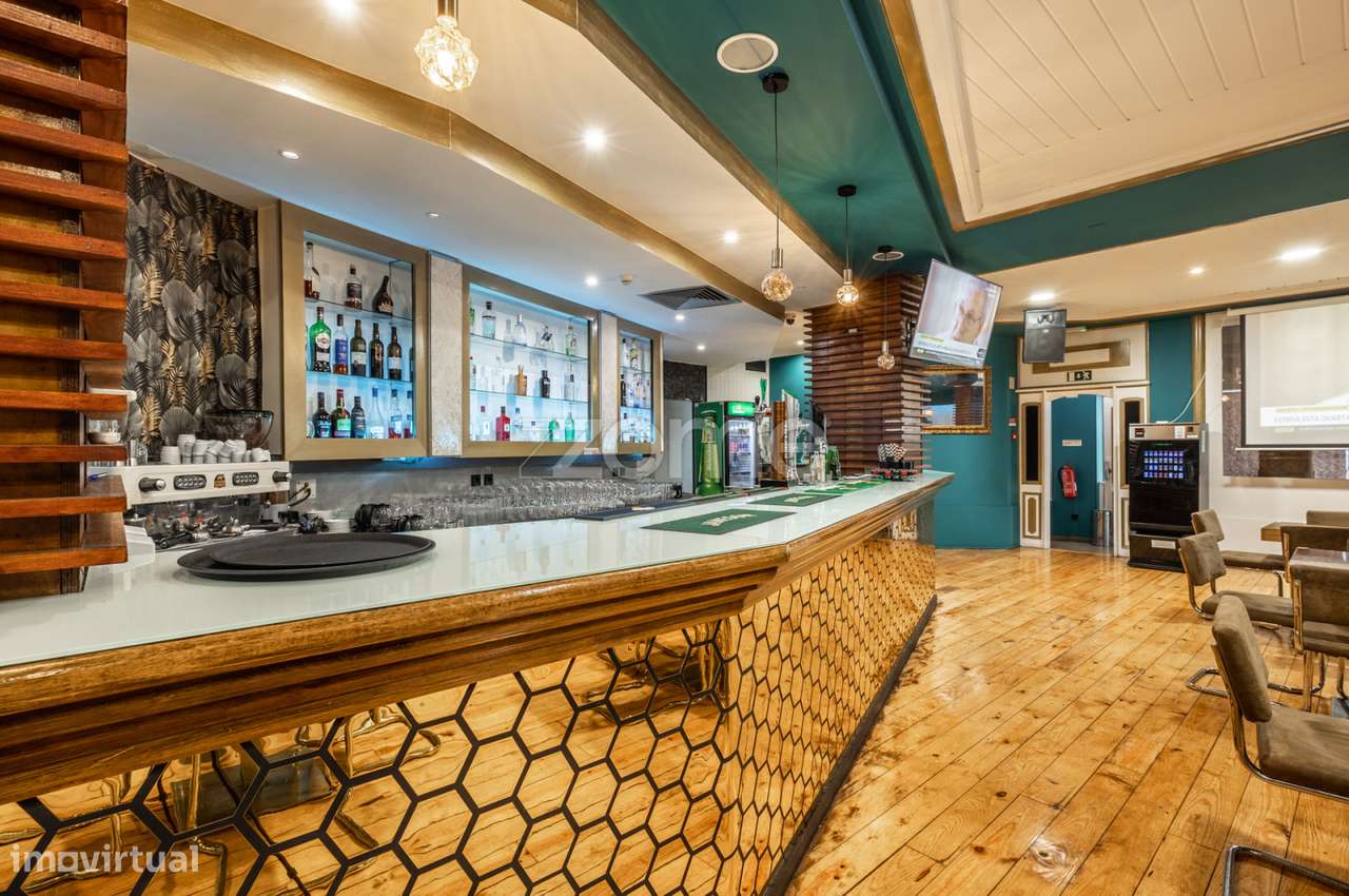 Trespasse de Espaço Comercial | Edifício 2000 - Leiria - Grande imagem: 2/26