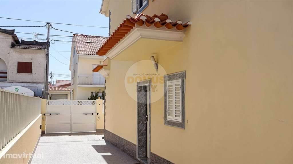 Moradia T3 | 2 Suites | Garagem e quintal - Quinta do Conde-6