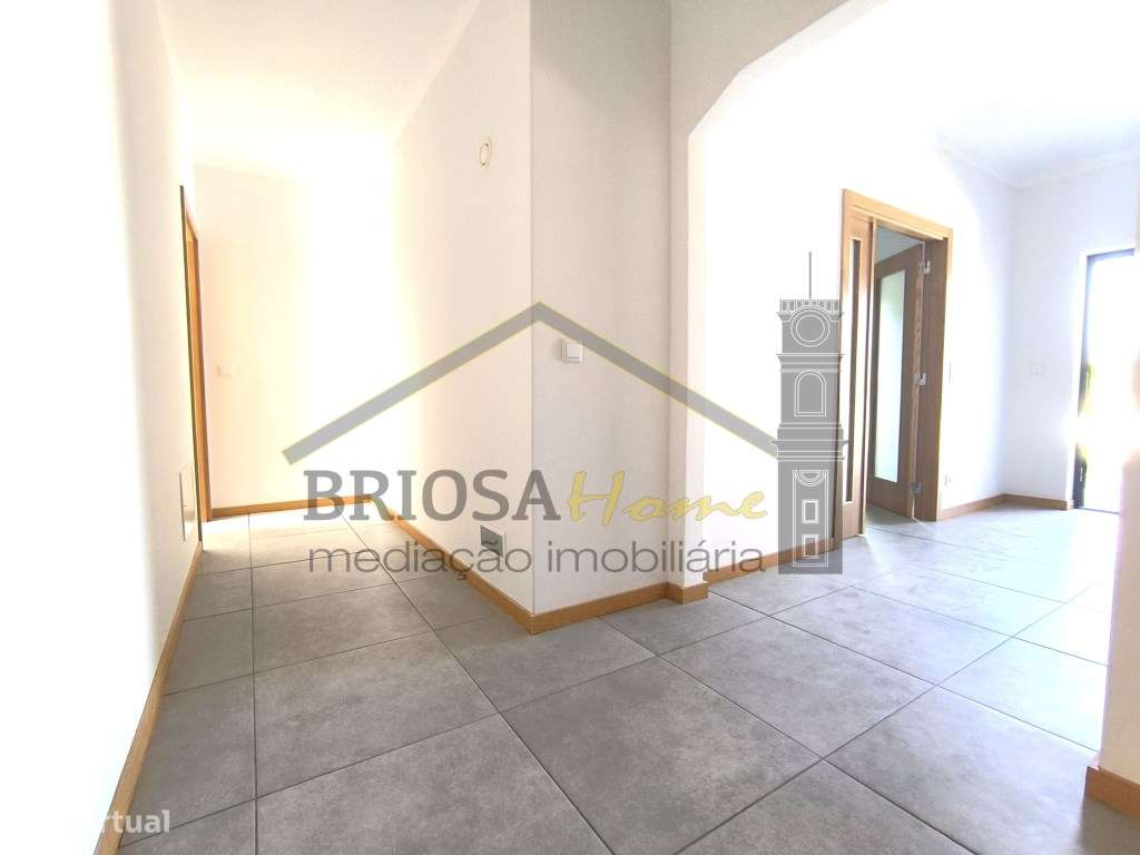 Moradia T3 em Vila Nova de Poiares-43