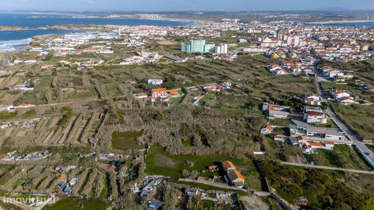 Terreno com 7.840m2 em Peniche - Grande imagem: 3/13
