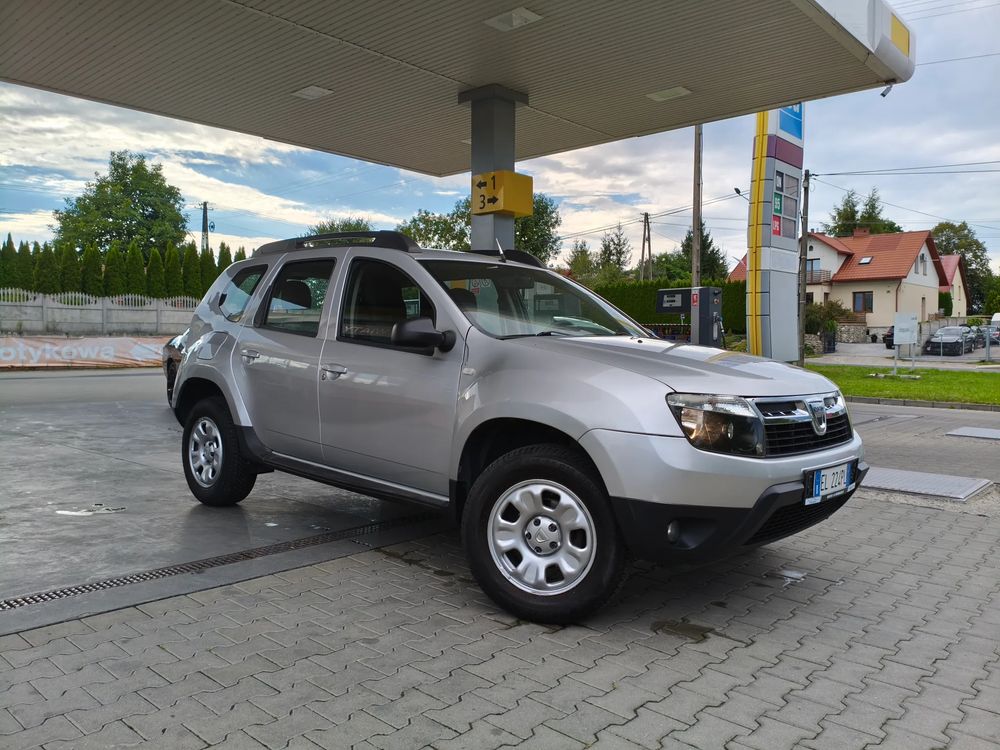 Dacia Duster I (2009-2017) 1.6 16V 4x2 Destination 2012