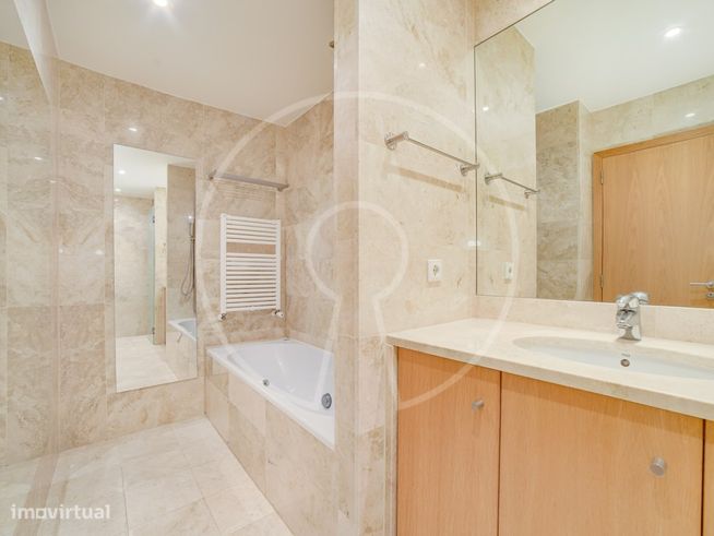 Penthouse na Torre de S. Rafael com terraços e vista soberba-25