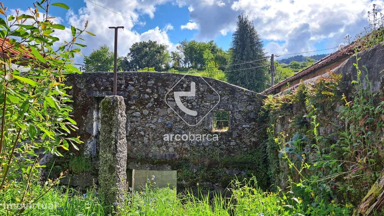 Moradia T1 habitavél c/terreno e anexo,segunda casa em pedra p/reabili-16