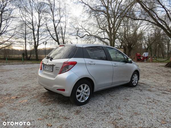 Toyota Yaris 1.0 Active - 5