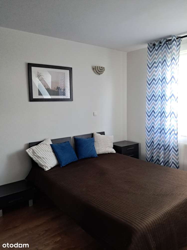 Partynicka mieszkanie z miejscem postojowym w cenie - Pełny obrazek: 4/7