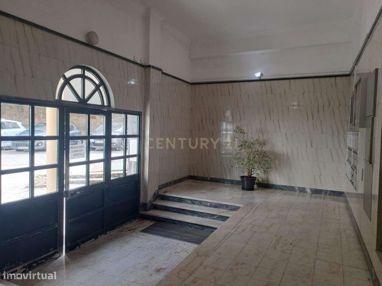 Apartamento T2 - Tapada das Merçês-16