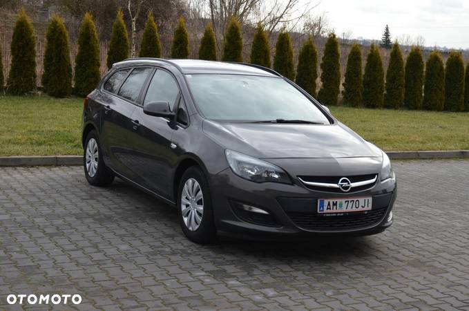 Opel Astra IV 1.3 CDTI Sport ecoFLEX - 1