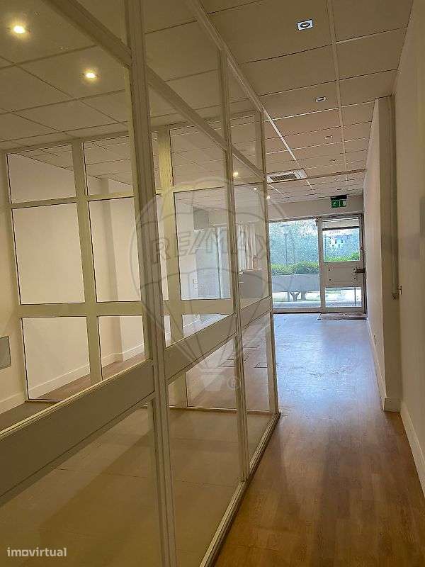 Loja  para arrendamento - Grande imagem: 3/21