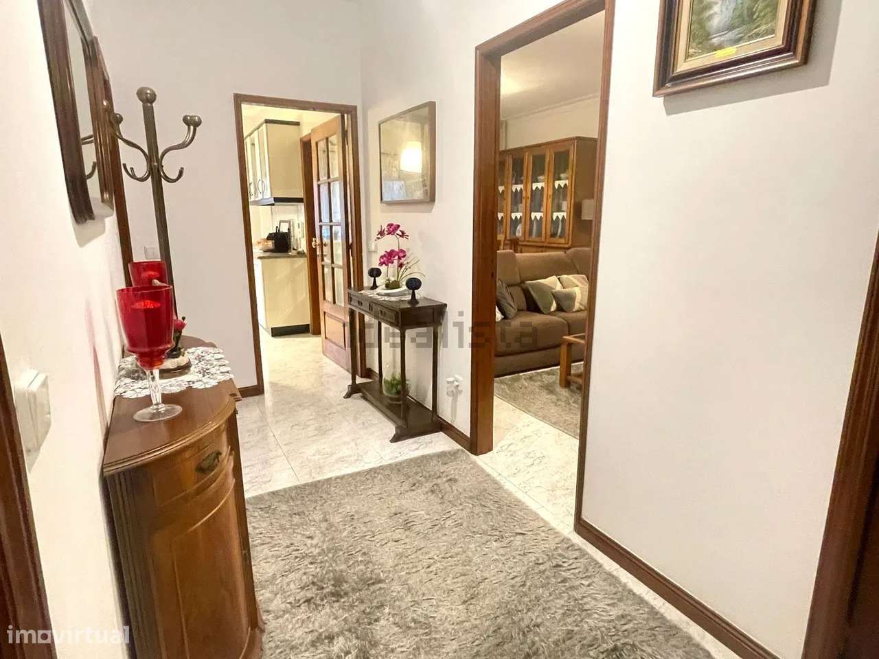 Apartamento T3 com garagem e arrecadação - Castêlo da Maia - Grande imagem: 2/25