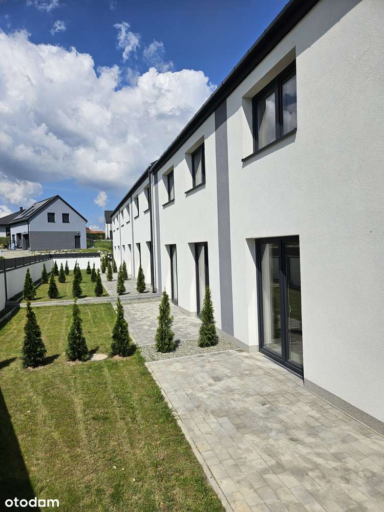 Budynek w zabudowie szeregowej z ogródkiem i garaż - Pełny obrazek: 4/20