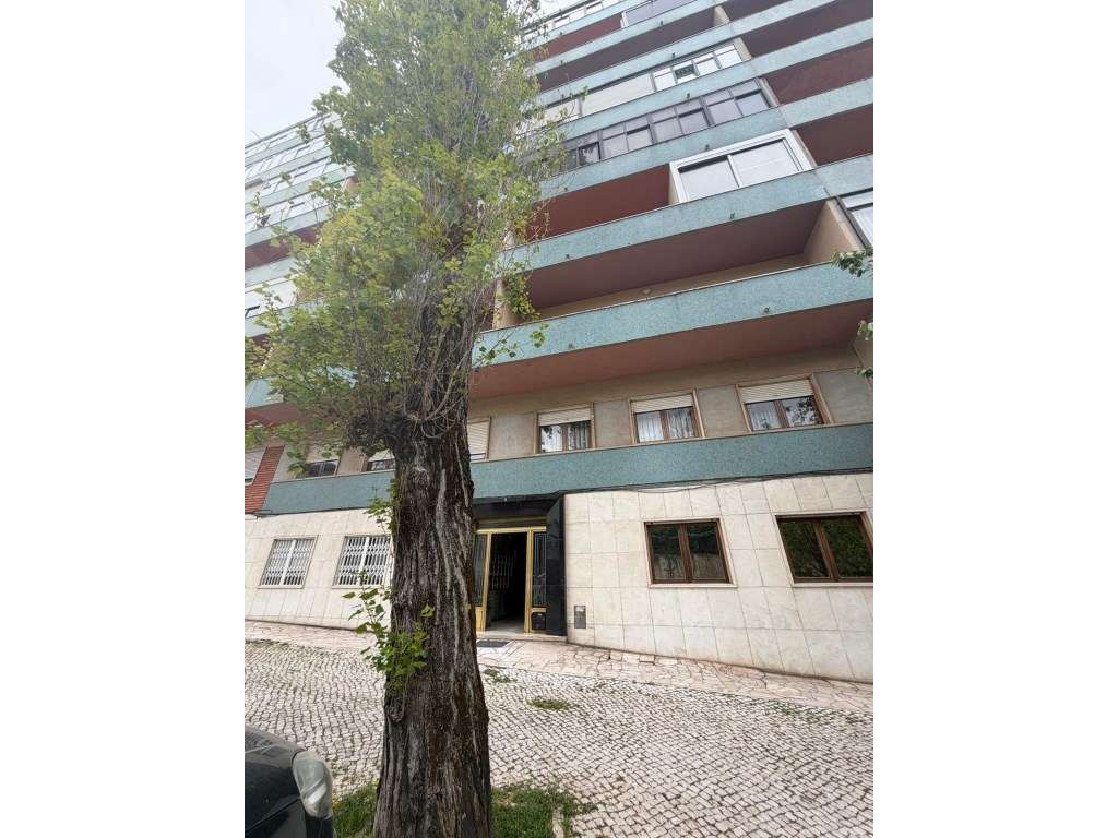 Apartamento T3 Venda Lisboa-48