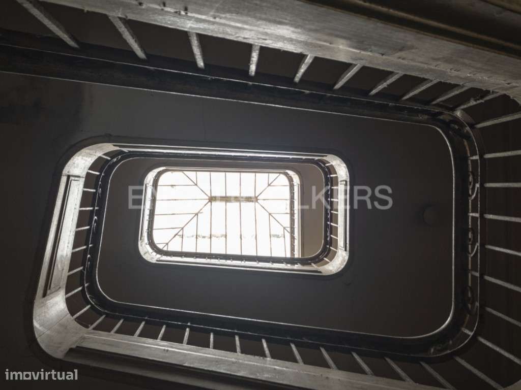 Predio para oportunidade de investimento em Arroios-18