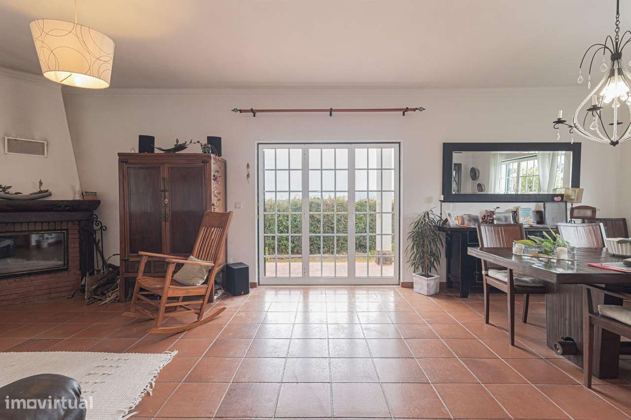 Casa Isolada em Sampaio-Sesimbra, Setúbal com Piscina e Vista Panorâmi-7