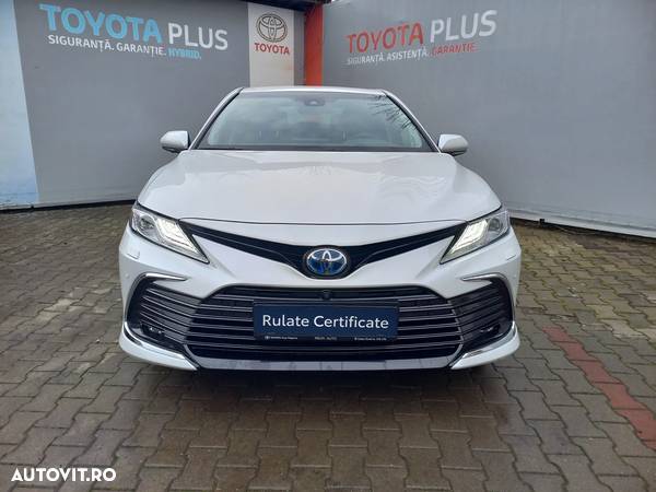 Toyota Camry 2.5 Hybrid Exclusive - 2