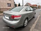 Toyota Avensis 2.2 D-4D Prestige - 4