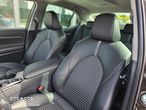 Toyota Camry 2.5 Hybrid Prestige CVT - 22