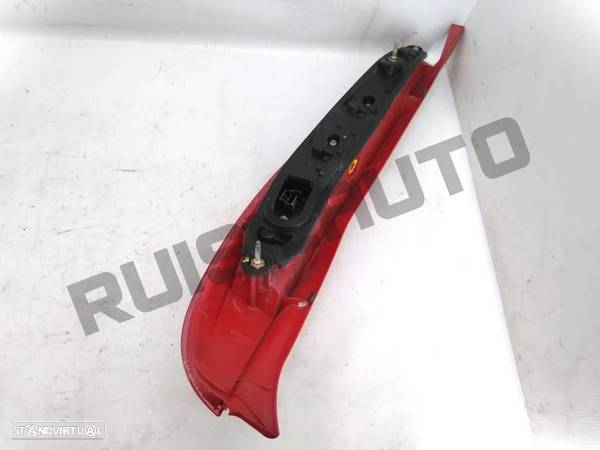 Farolim Trás Painel Direito 286_302 Fiat Punto (188_) 1.2 16v 8 - 2