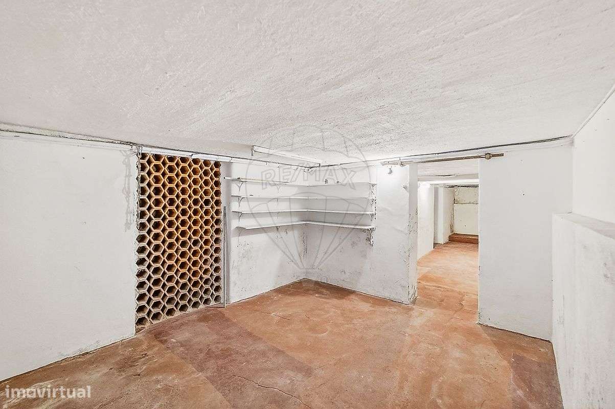 Moradia T4 para venda-27