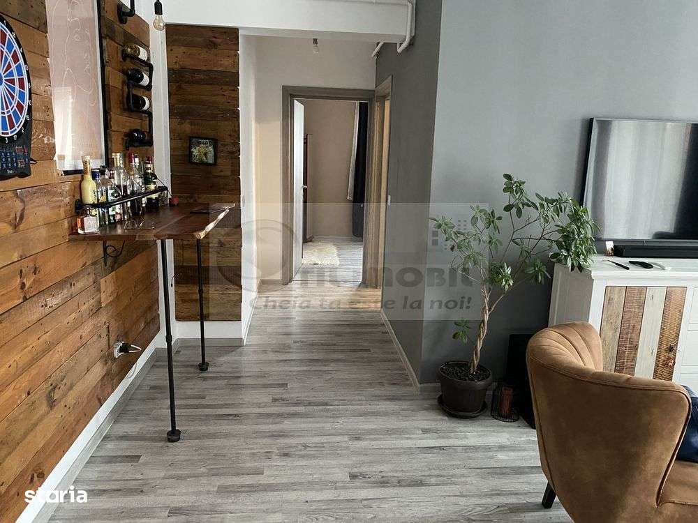 Apartament cu 2 camere, 61.6 mp - Zona 5 Drumuri - loc de parcare ! - Imagine principală: 4/8