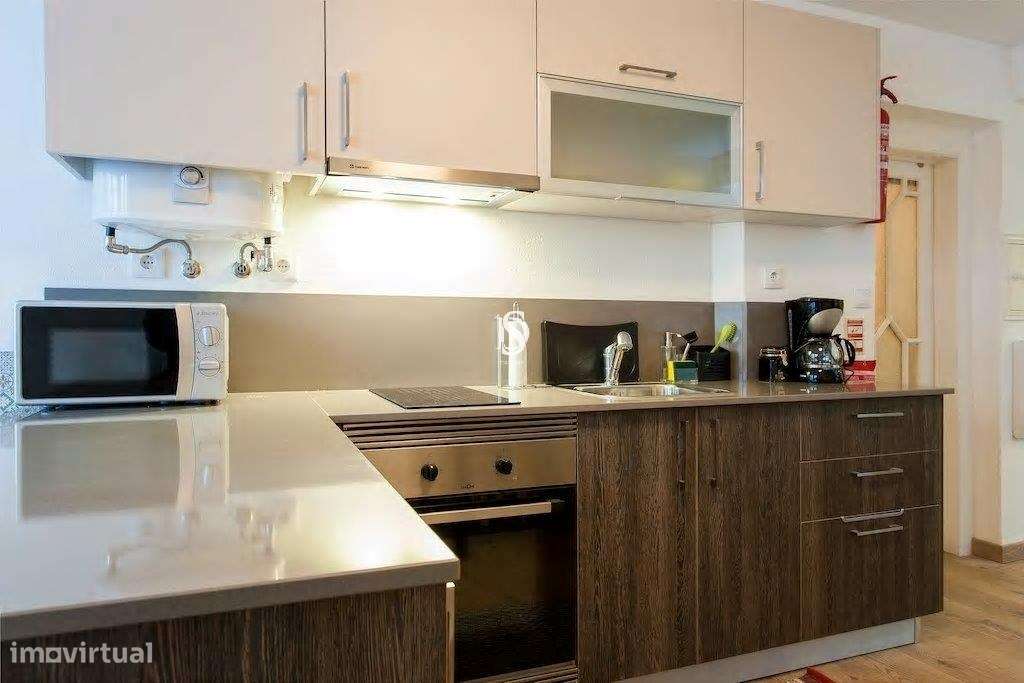 Apartamento T0 Venda em Misericórdia,Lisboa-1