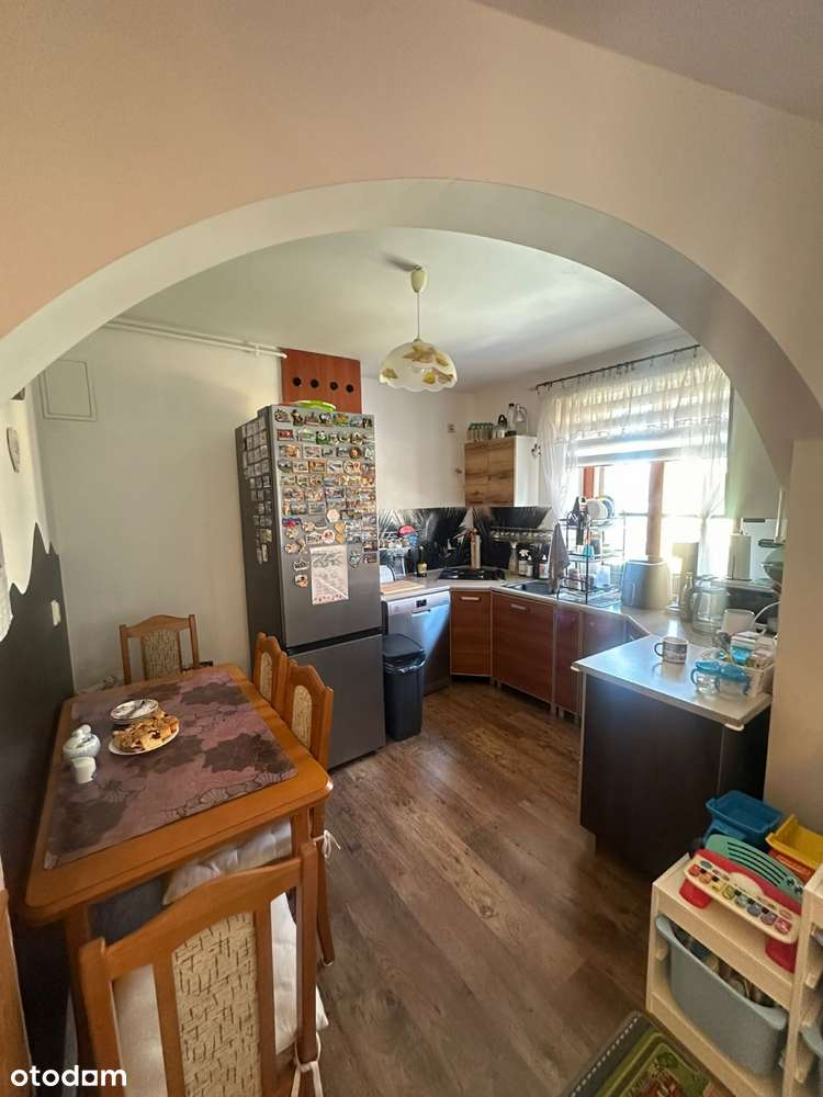 Komfortowe 2 pokojowe z balkonem i miejscem parkingowym-1