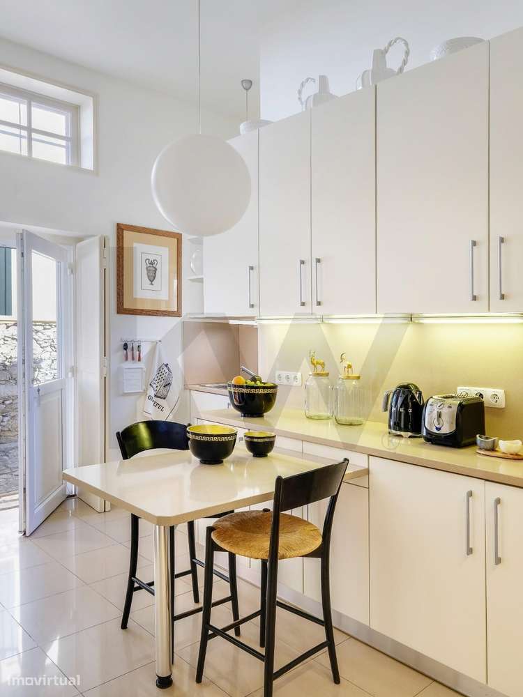 Exclusivo Chalé Octogonal dos Anos 40 no Coração do Triângulo Dourado-28