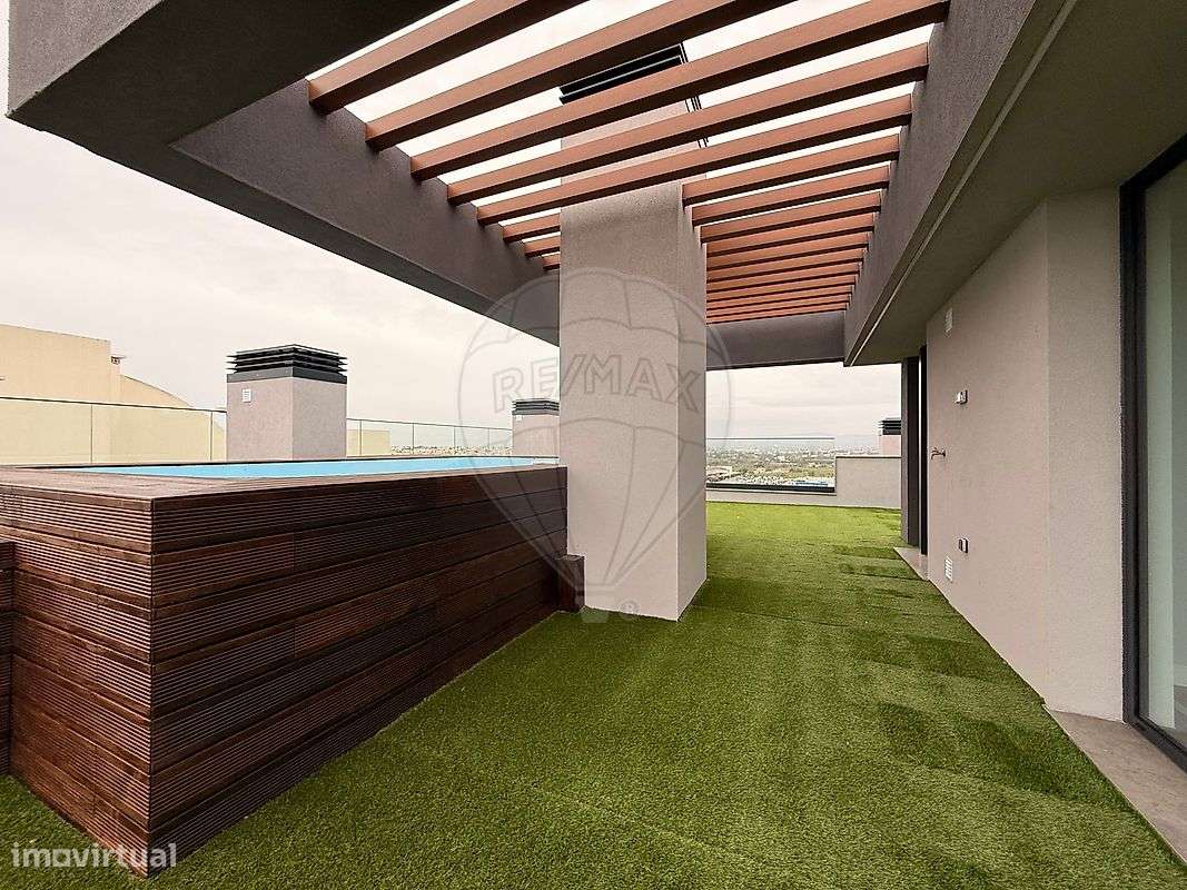 Apartamento T5 para venda - Grande imagem: 1/8