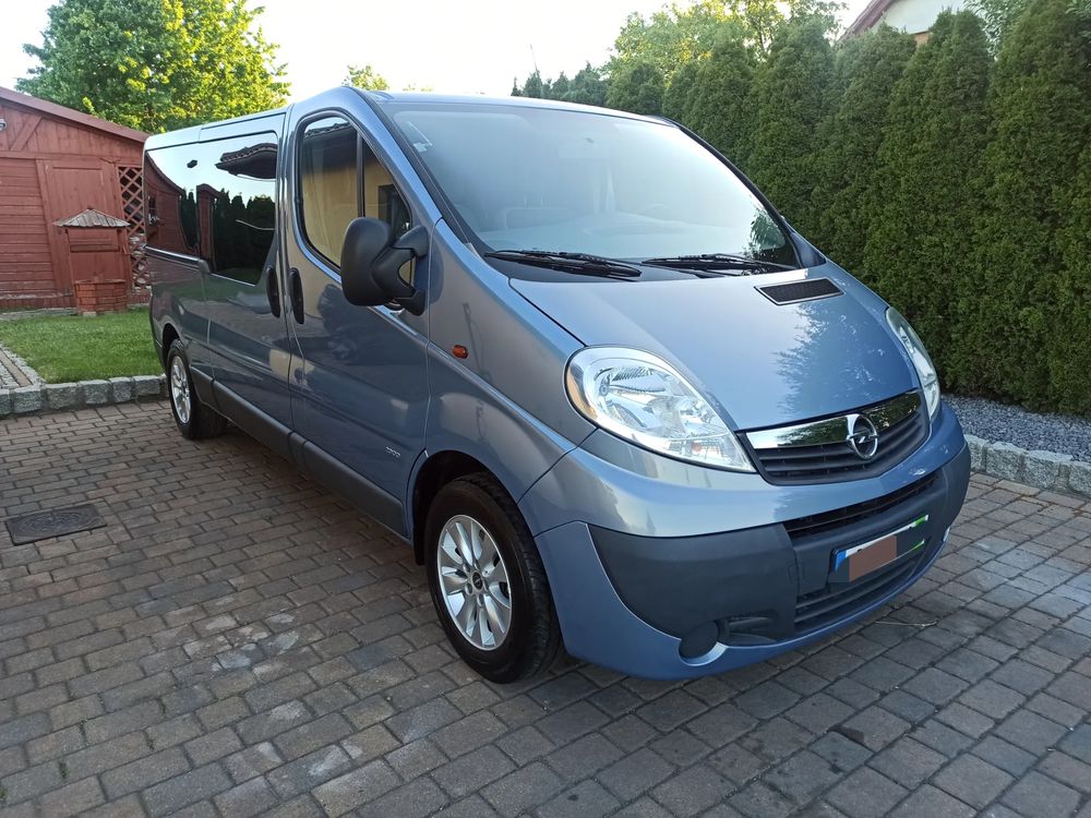 Opel Vivaro I L2H1 2.9t 2013