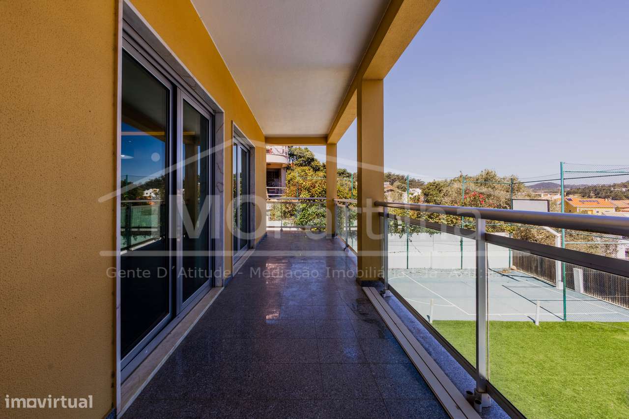 Moradia T5 | 358 m2 | Piscina e Campo de Basquetebol| Rio de Mouro-29