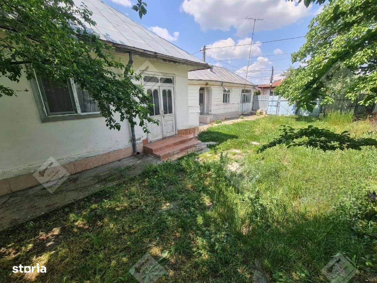 Teren Casa Centru Vanatori 1000mp - Imagine principală: 5/13