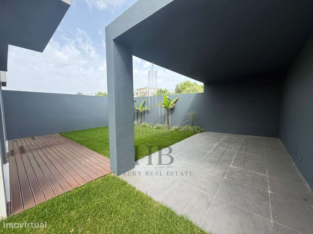 Moradia T3 com Jardim em Bicesse | Cascais-32