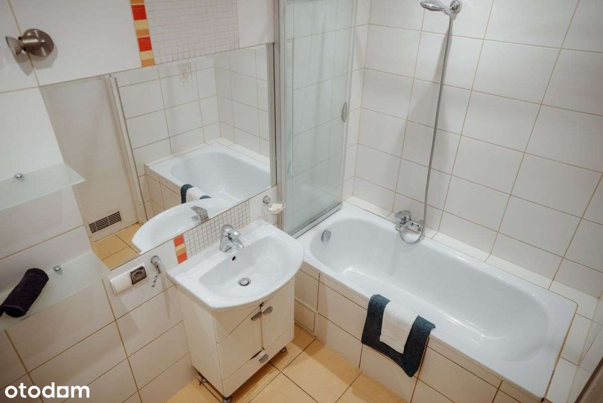 Zgierski Unikat: 2 mieszkania za jednymi drzwiami!-6