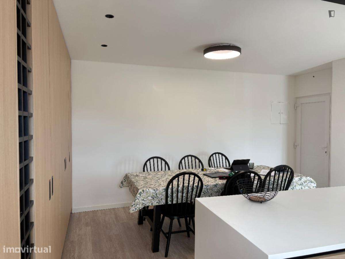 Quarto - localizado em Carcavelos Lisbon - Grande imagem: 4/9