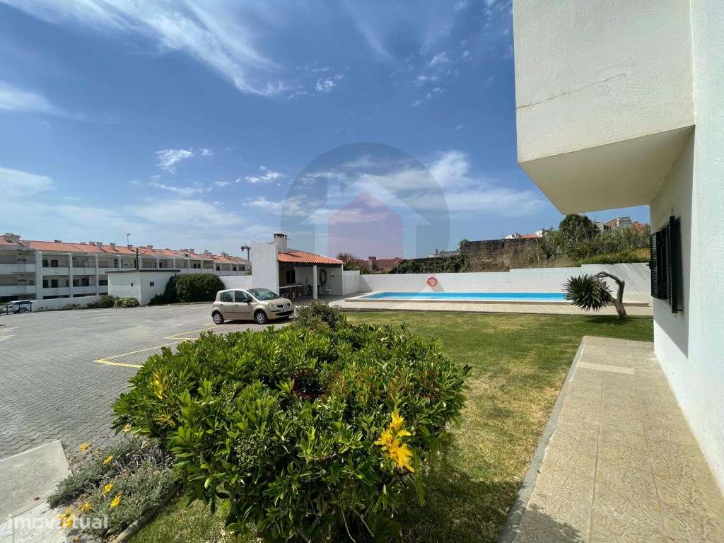 Apartamento na Foz do Arelho com piscina-23