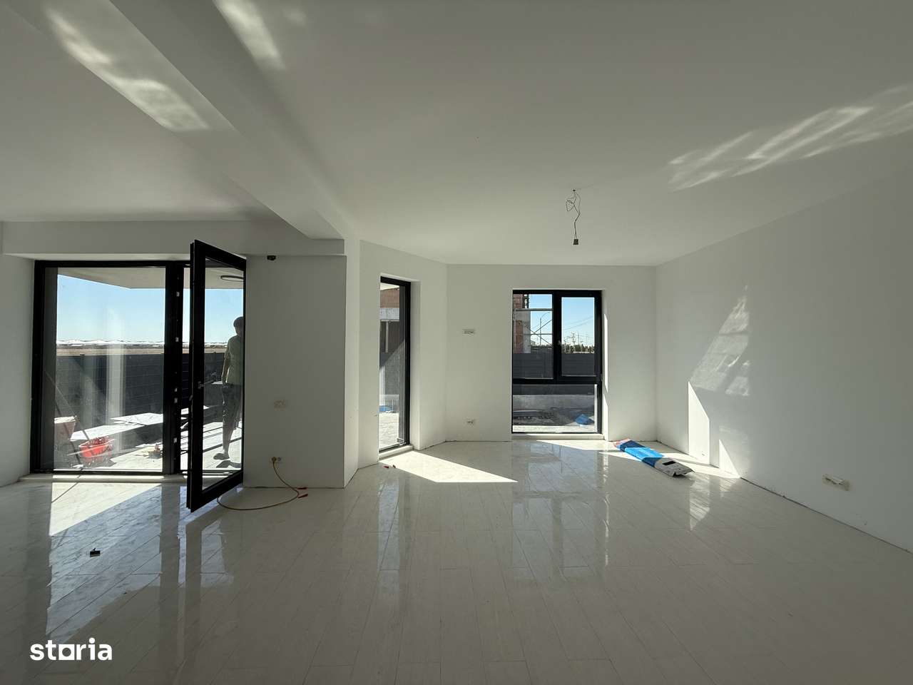 LUX | CASA | VILA INDIVIDUALA | CURTE | PROPRIETAR | TUNARI-15