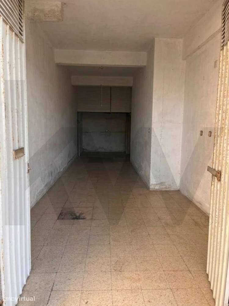 GARAGEM C/37M2 - MONTE da TAPADA, AGUALVA - CACÉM - Grande imagem: 3/5