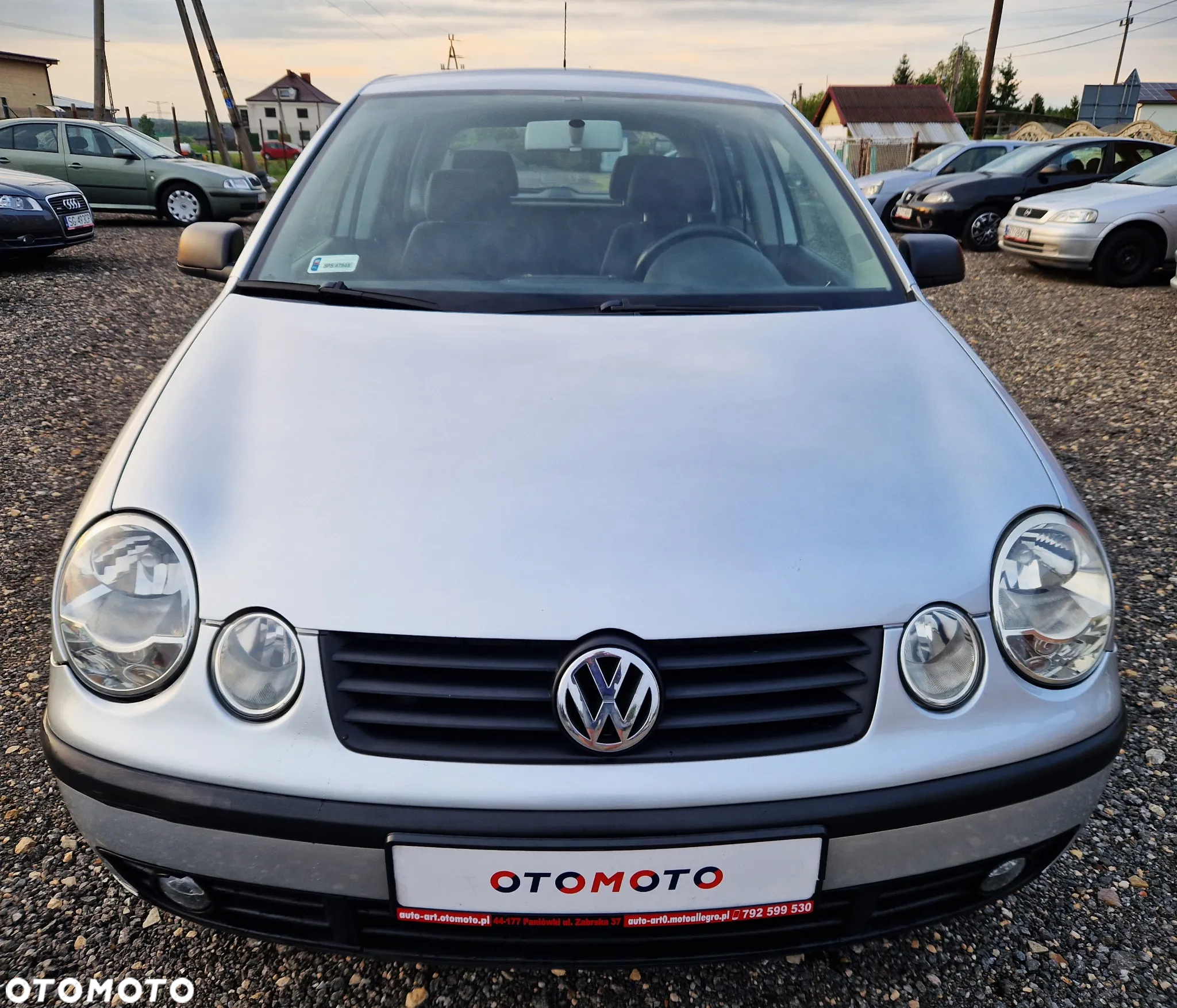 Volkswagen Polo - 4